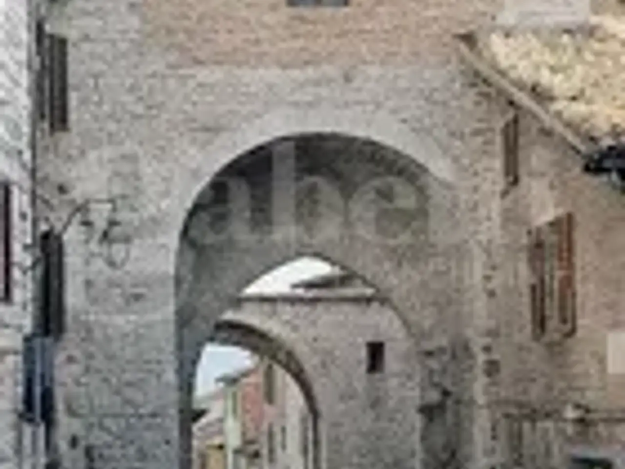 Magazzino in Via Falcucci 4, Gubbio, {3} - Foto 2
