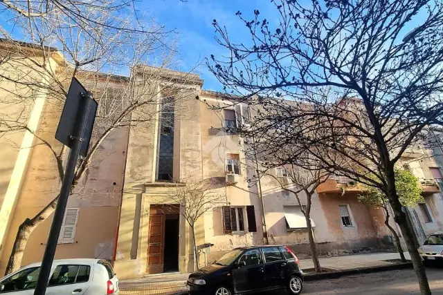 2-room flat in Via Tiziano Vecellio 4, Sassari - Photo 1