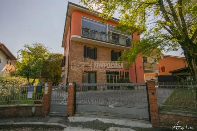 Apartament in Via Malavasi, Modena - Photo 1