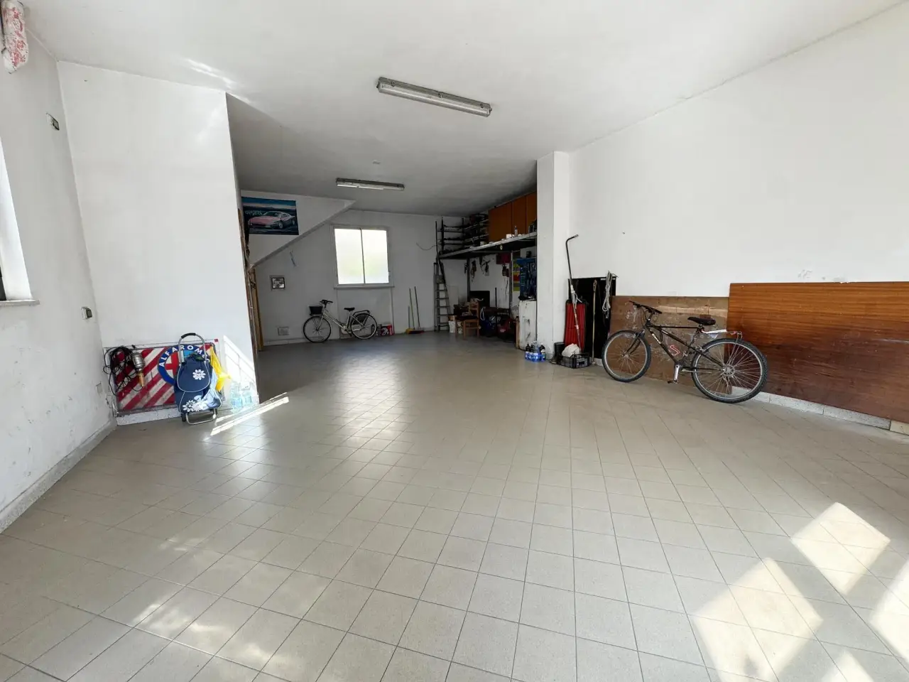 Parcheggio chiuso in Piazzetta Ducale, Rimini, {3} - Foto 1