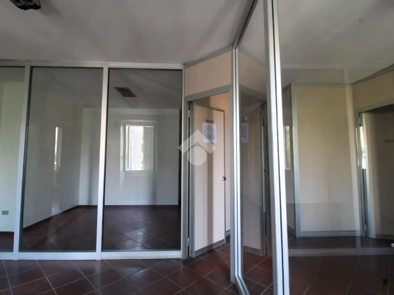 Ufficio in Piazza Vincenzo Rosa, Palazzolo Sull'Oglio, {3} - Foto 2