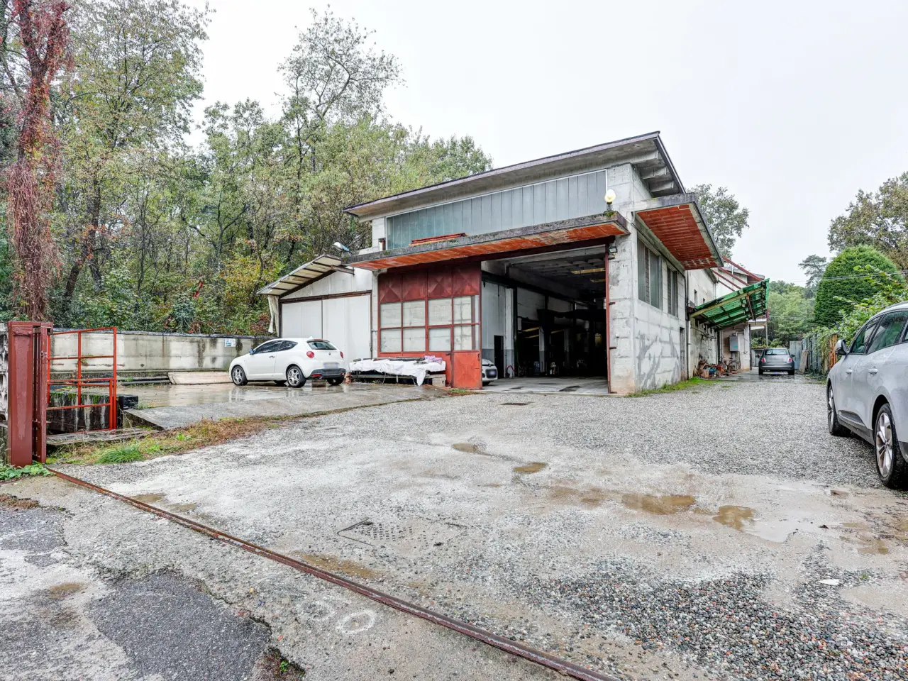 Magazzino in Via Gabriele d'Annunzio 14, Cardano Al Campo, {3} - Foto 1