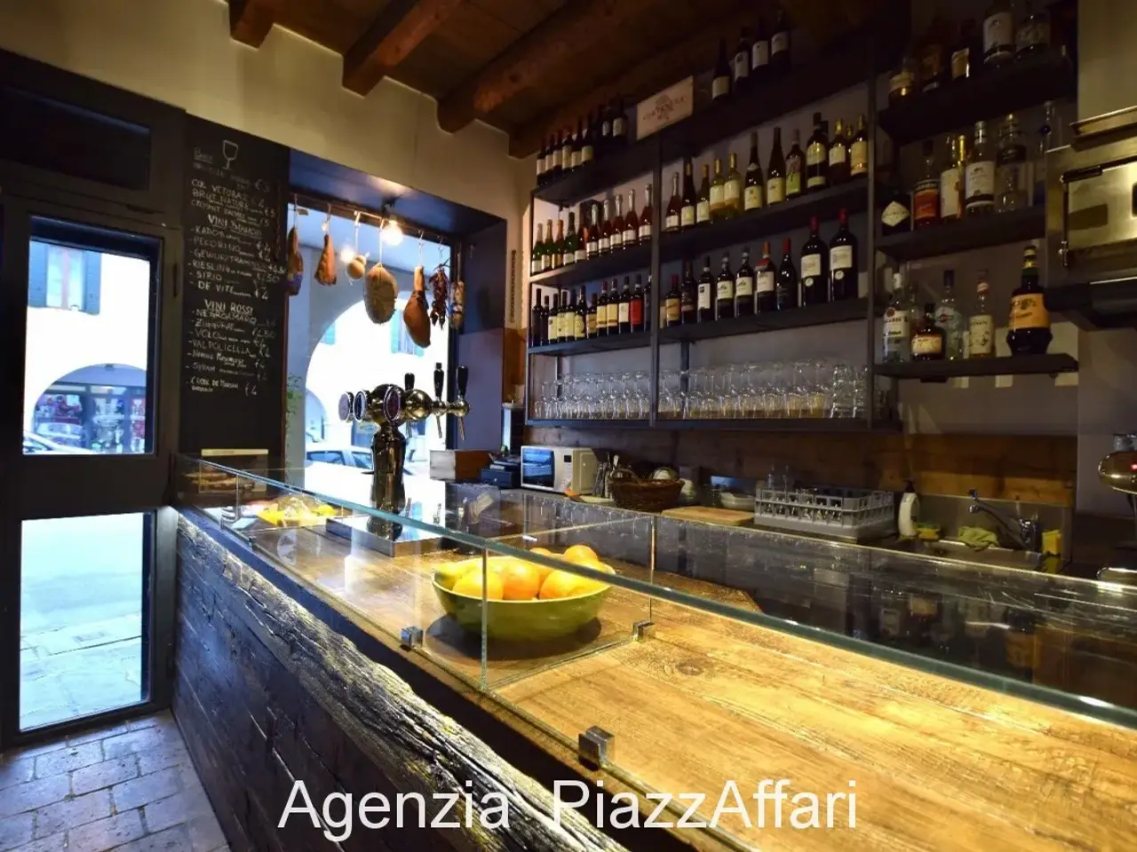 Bar in Via Giuseppe Garibaldi, Piove Di Sacco, {3} - Foto 2