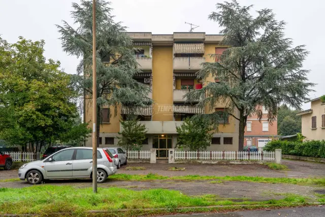 Bilocale in Via Emilio Alessandrini 3, Reggio nell'Emilia - Foto 1