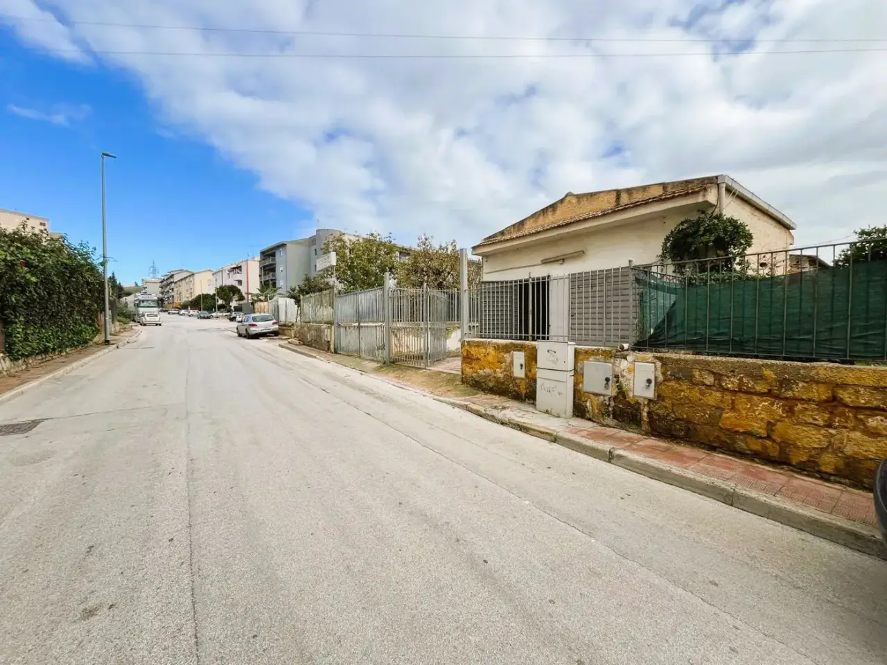 Magazzino in Via dello Sport 64, Porto Empedocle, {3} - Foto 1