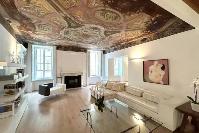 main gallery real estate image