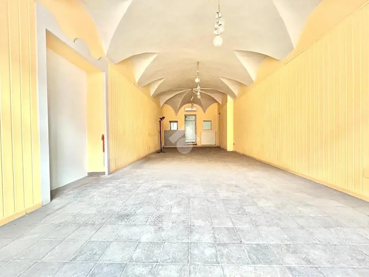 Negozio in Via Roma 22, Novi Ligure, {3} - Foto 1