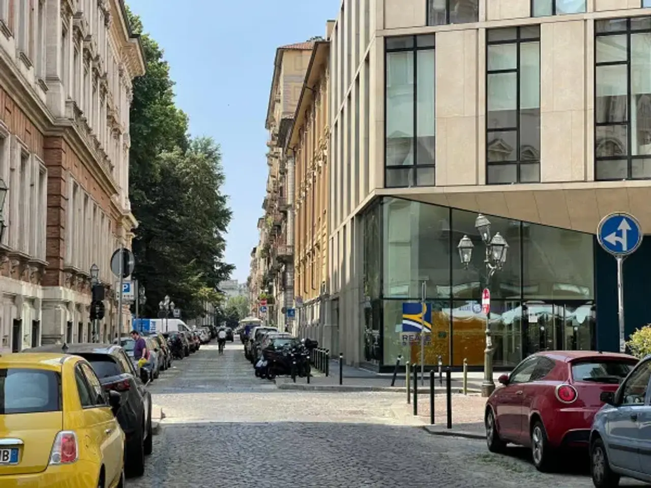 Ristorante in Via Santa Maria 13, Torino, {3} - Foto 1