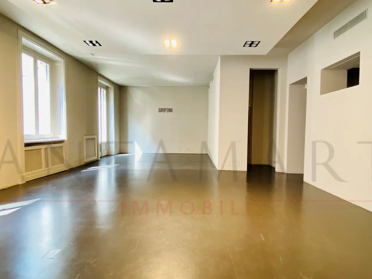 Ufficio in Via Cappuccini, Milano, {3} - Foto 2
