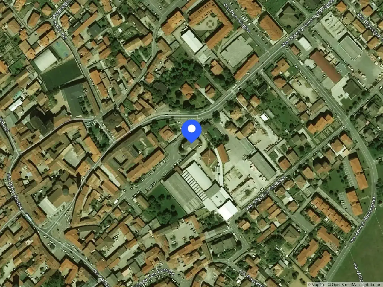 Fabbricato misto in Via Vittorio Emanuele II 38 38, Casorate Primo, {3} - Foto 1