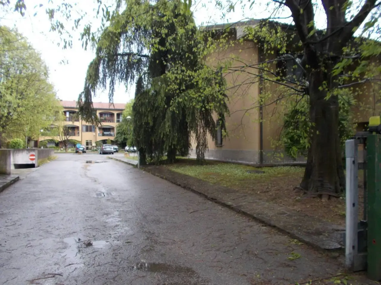Parcheggio chiuso in , Fara Gera D'Adda, {3} - Foto 1