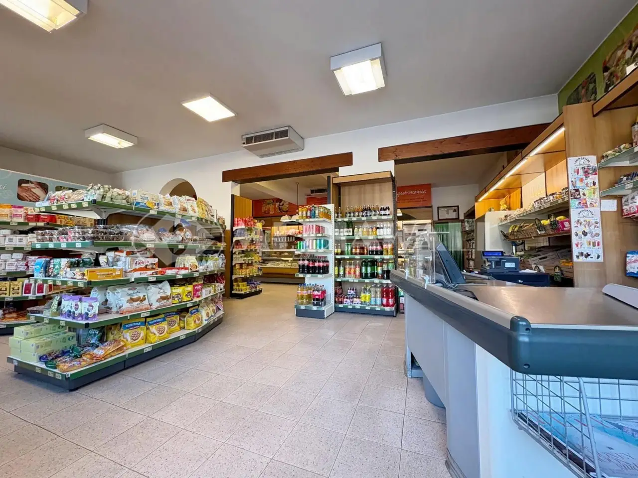 Negozio in Via Spareda 66, Concordia Sagittaria, {3} - Foto 1