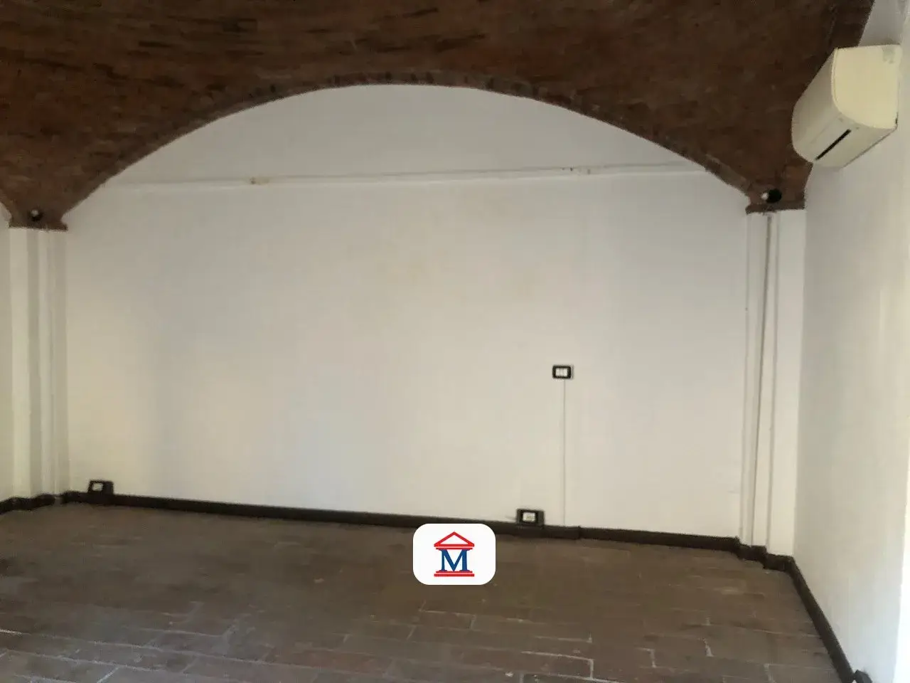 Negozio in , Scanzorosciate, {3} - Foto 1