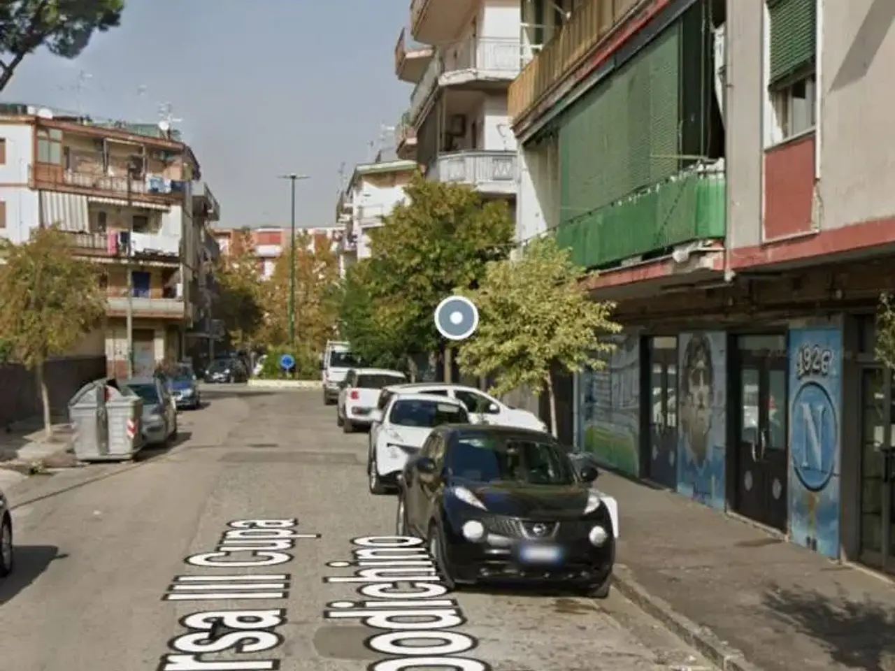 Locale commerciale in Cupa Capodichino Traversa 3, Napoli, {3} - Foto 1