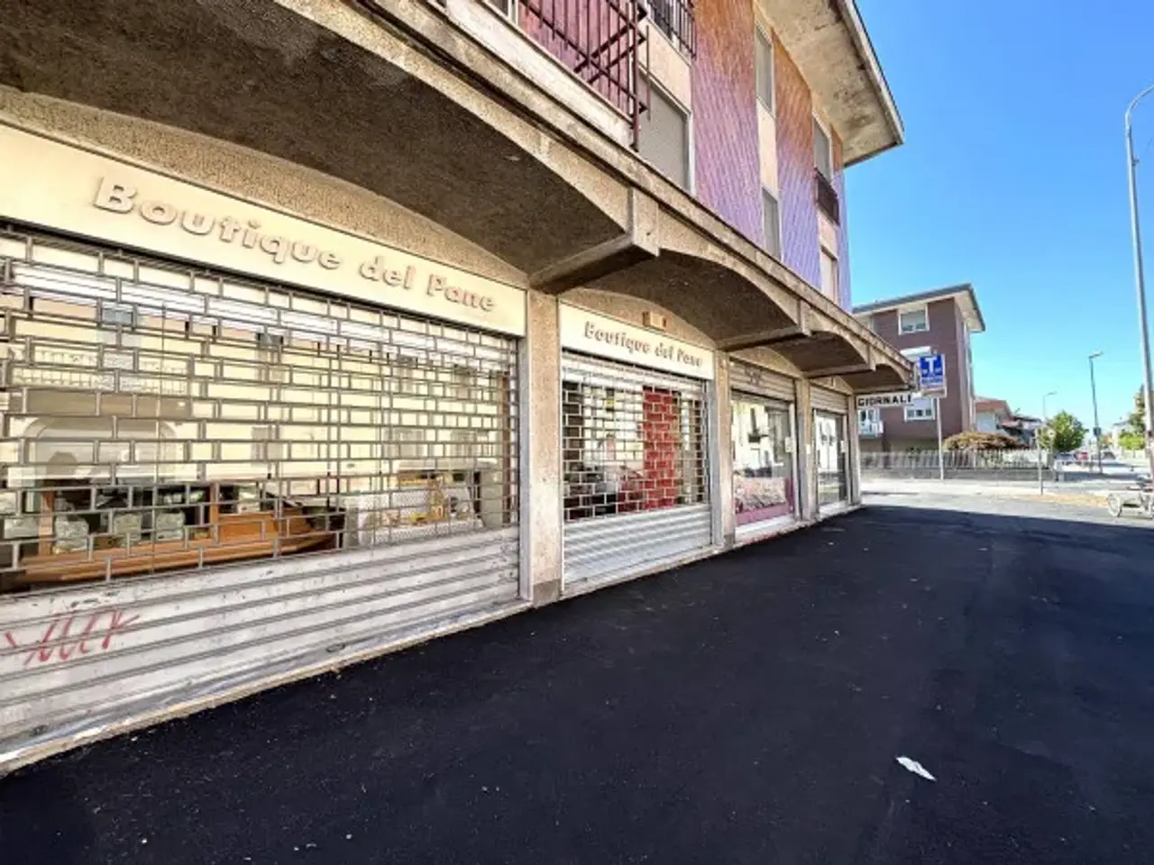 Panificio in Corso Risorgimento 361, Novara, {3} - Foto 1