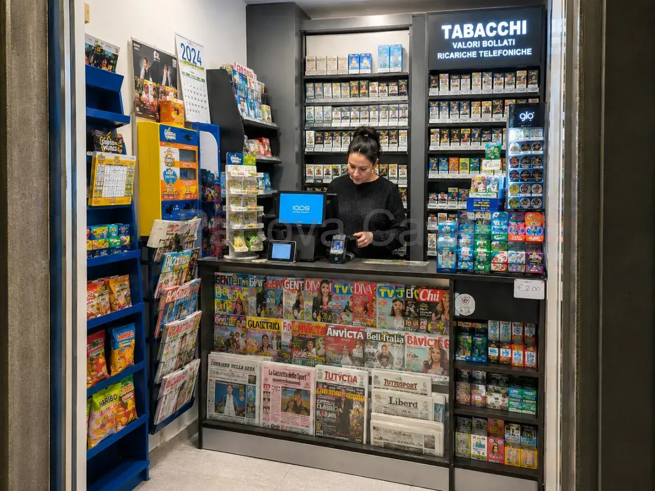 Esercizio commerciale in Via Querini, Padova, {3} - Foto 1
