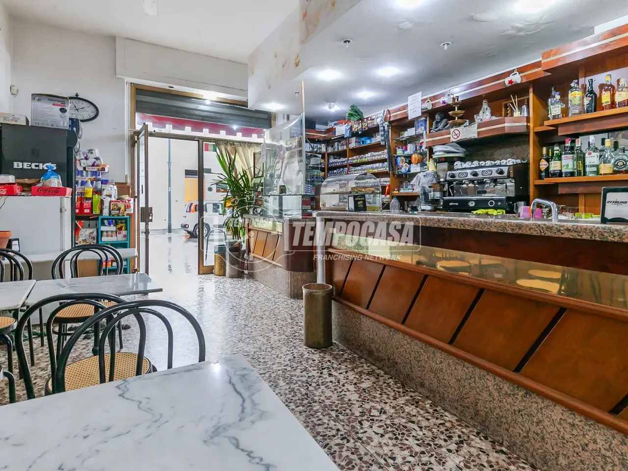 Negozio in Via Antonio Carnevali 84, Milano, {3} - Foto 2