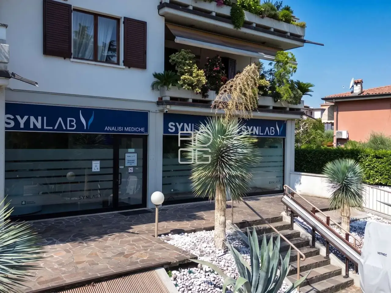 Negozio in Via Dante Alighieri, Desenzano Del Garda, {3} - Foto 2