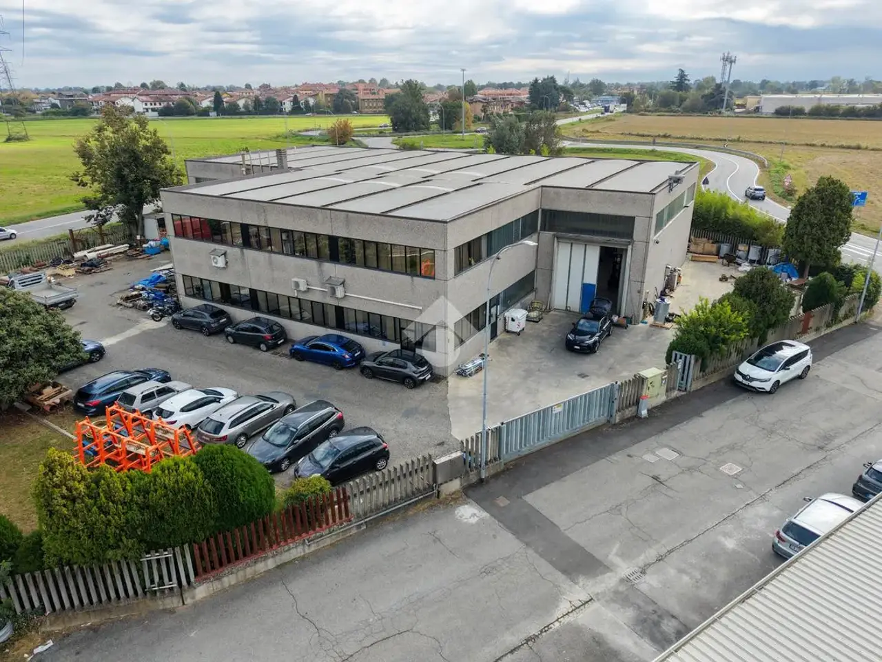 Capannone in Via delle Industrie 1, Peschiera Borromeo, {3} - Foto 1