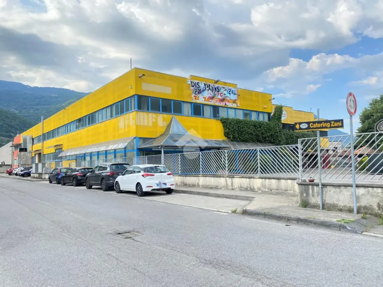 Ufficio in Via XXV Aprile 11, Artogne, {3} - Foto 1