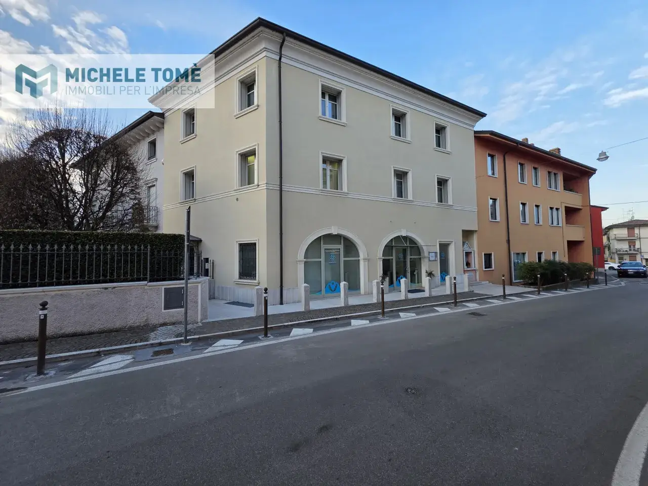 Ufficio in Via Roma, Castelnuovo Del Garda, {3} - Foto 1