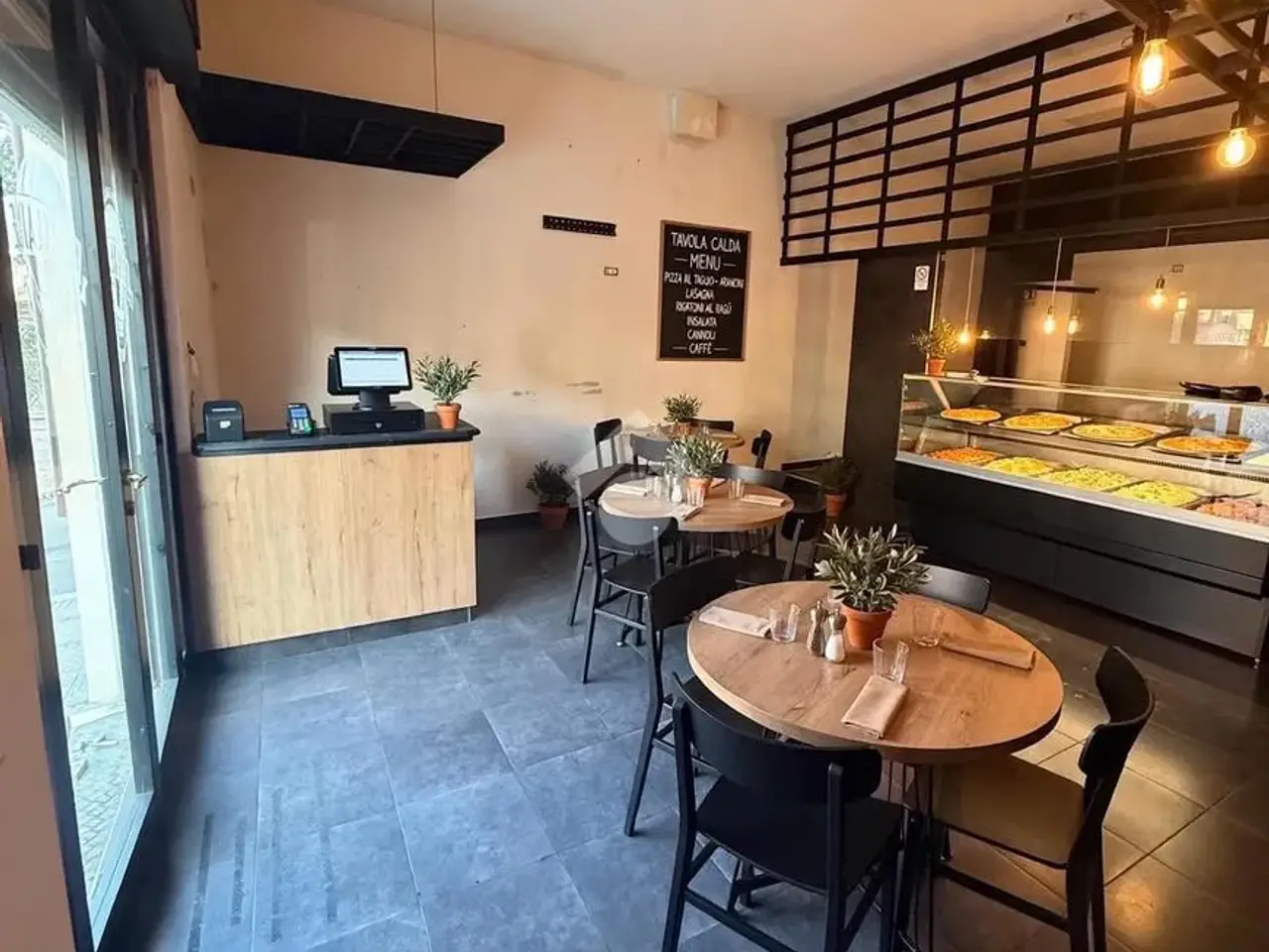 Negozio in Via Napoli 77, Mugnano Di Napoli, {3} - Foto 1