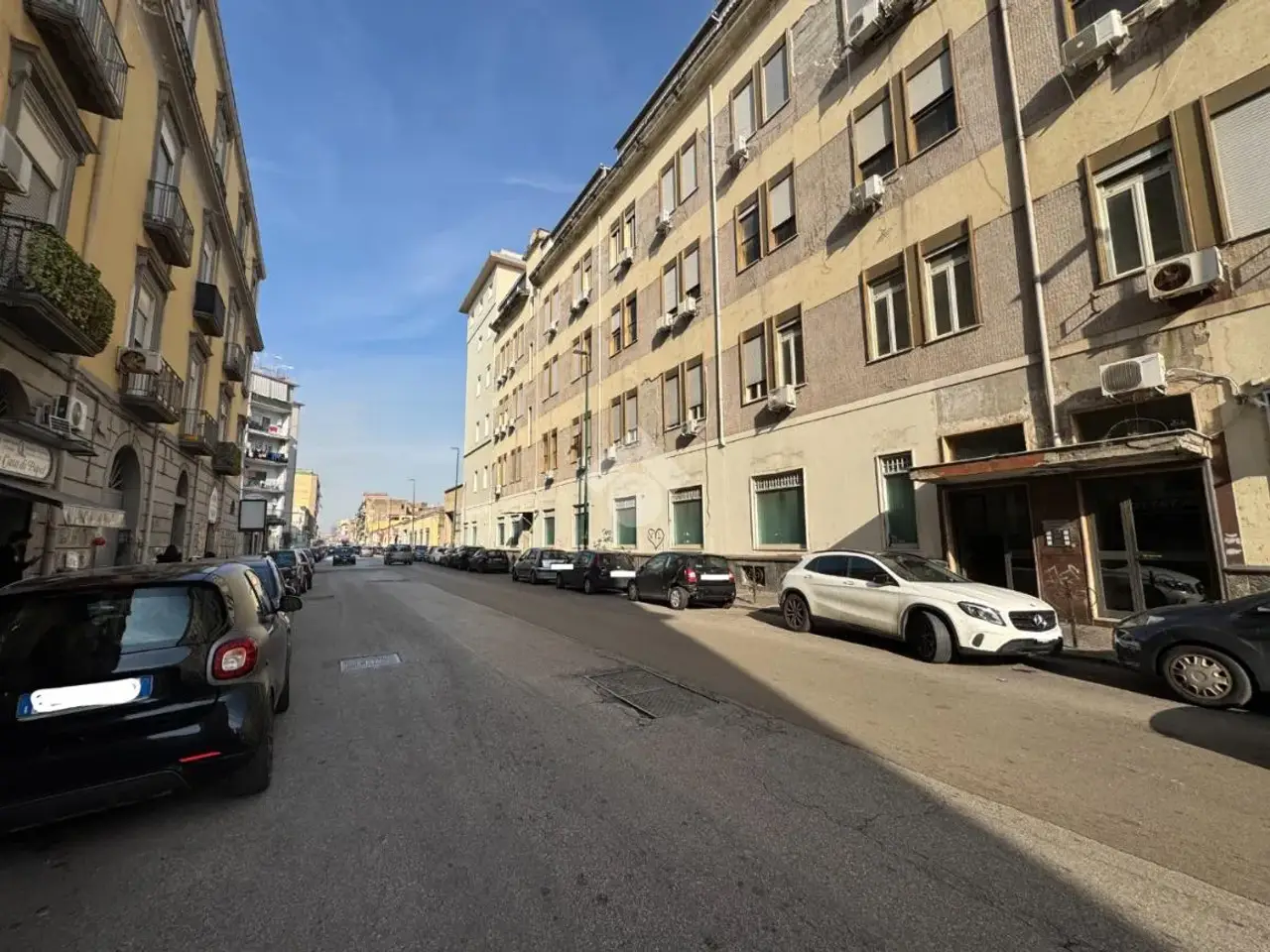 Ufficio in Via Ferrante Imparato 29, Napoli, {3} - Foto 1