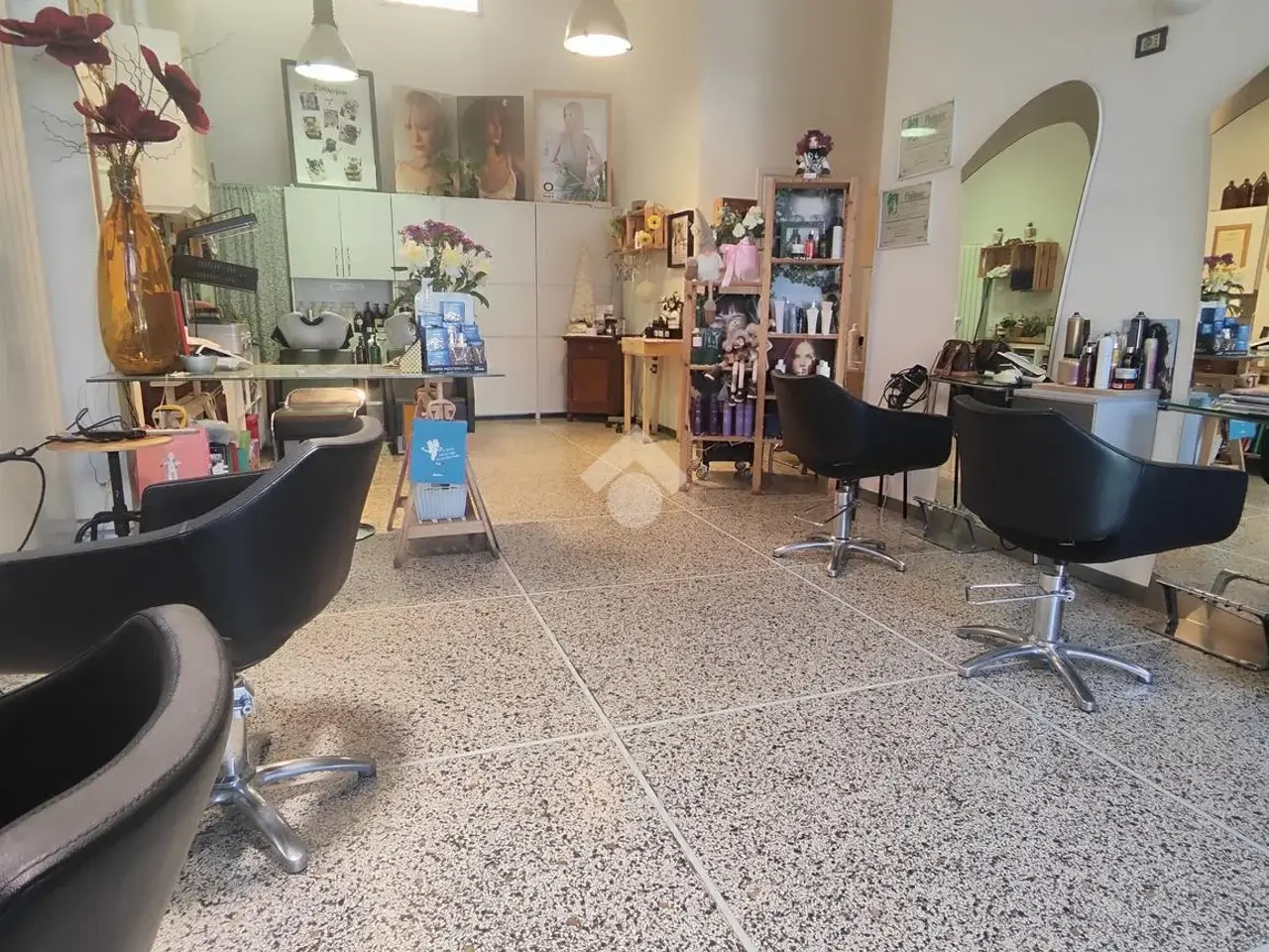 Negozio in Via Zacconi 8, Bologna, {3} - Foto 2