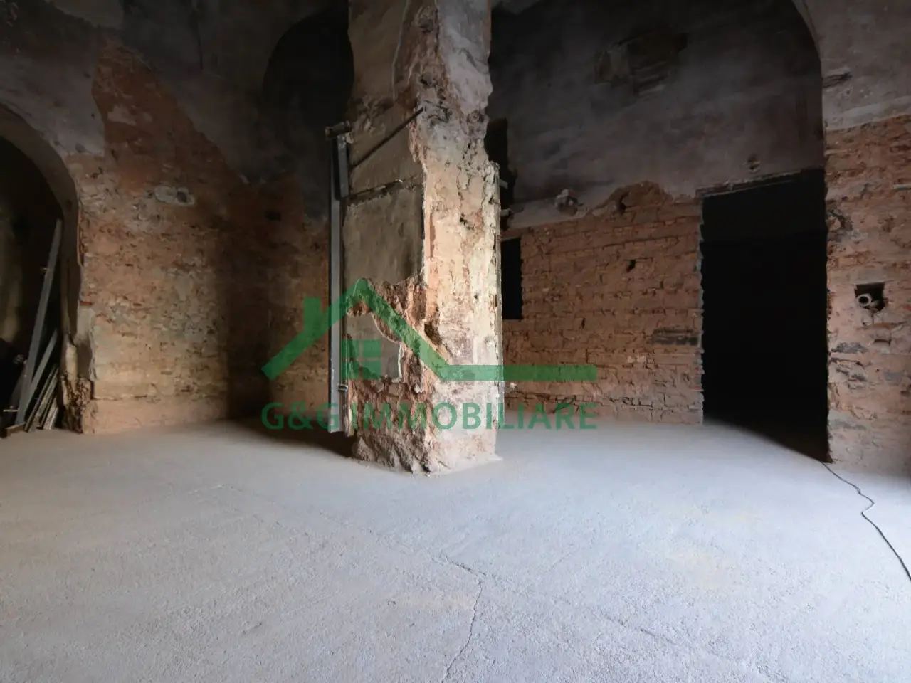 Negozio in Piazza Duca di Genova, Catania, {3} - Foto 2