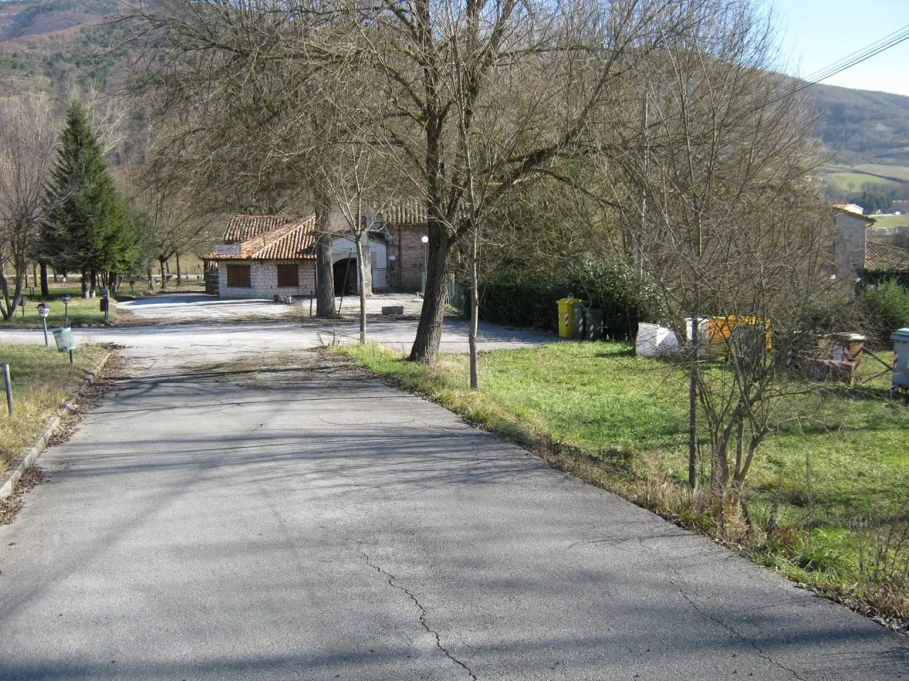Negozio in Via Niegola, Sassoferrato, {3} - Foto 2