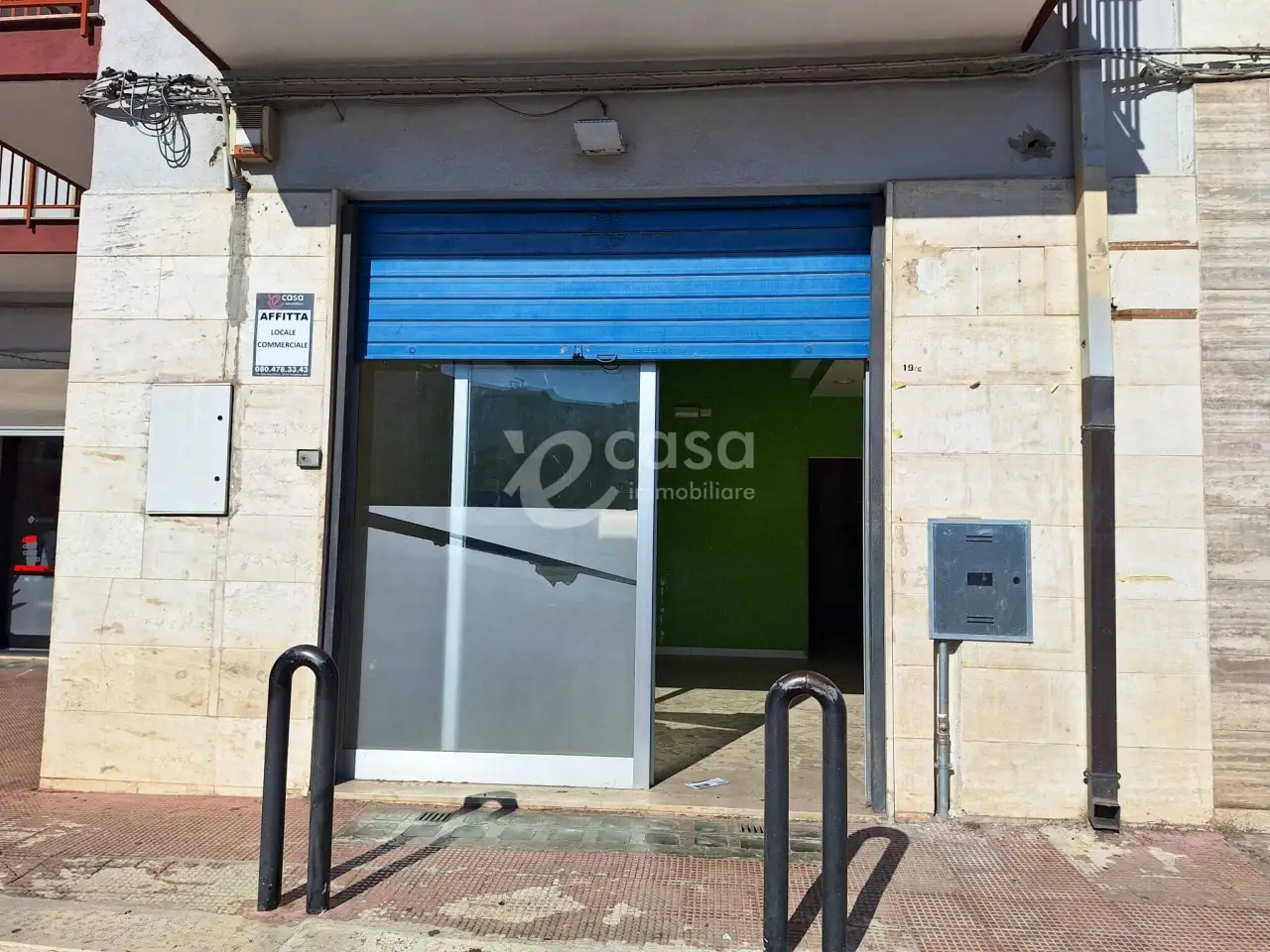 Palazzina commerciale in Via Pietro Nenni 19/C, Noicattaro, {3} - Foto 1