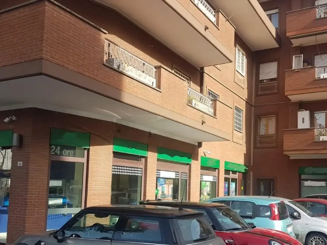Negozio in Borgo Garibaldi, Albano Laziale, {3} - Foto 1