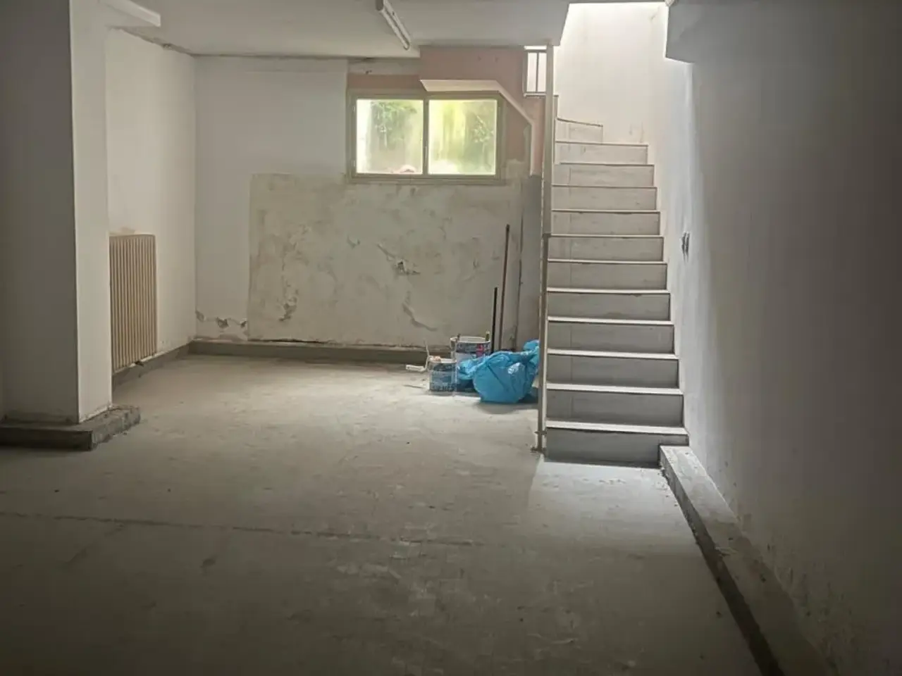 Negozio in Viale Stazione, Montegrotto Terme, {3} - Foto 2