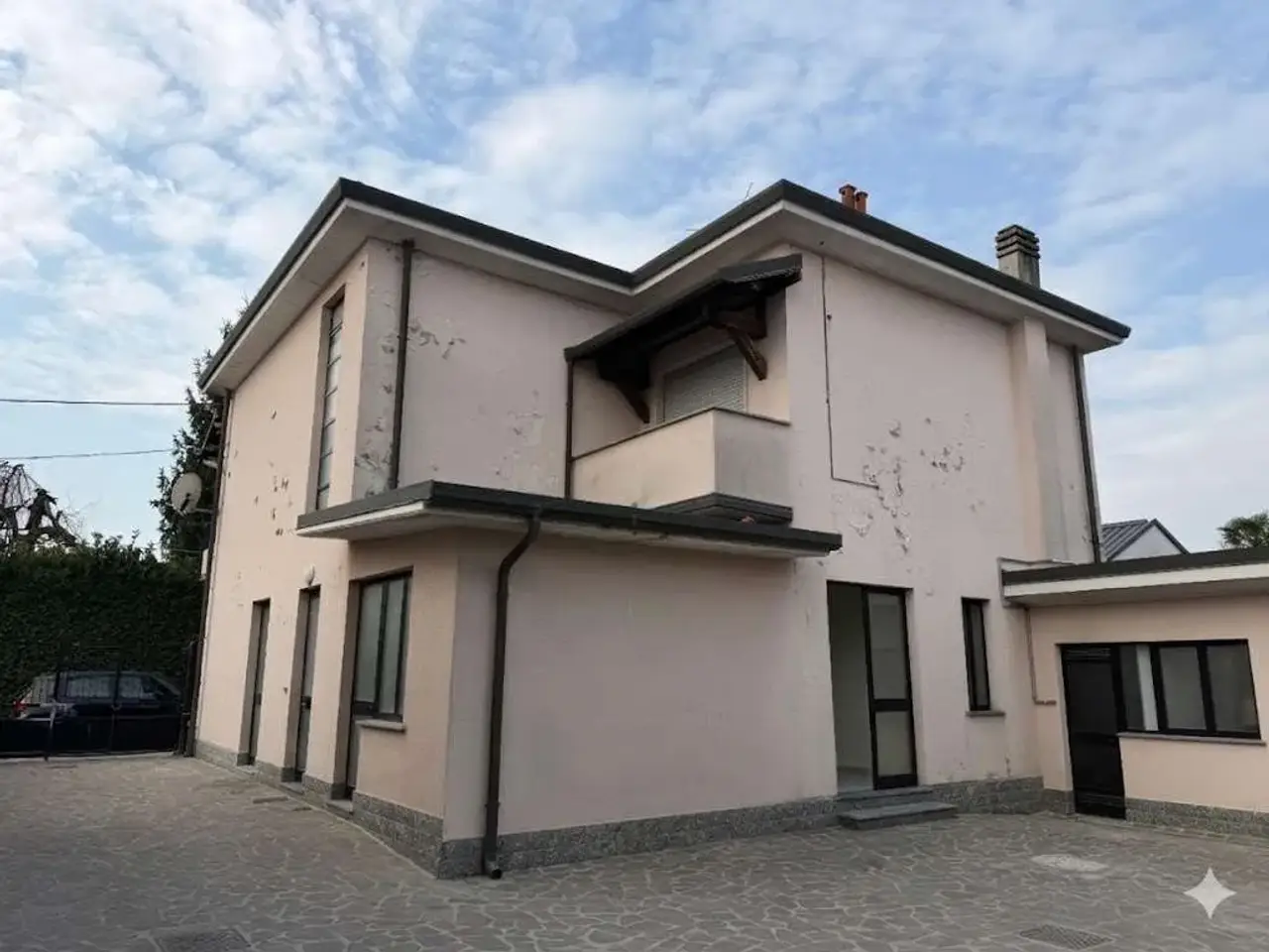 Palazzina commerciale in , Meda, {3} - Foto 2