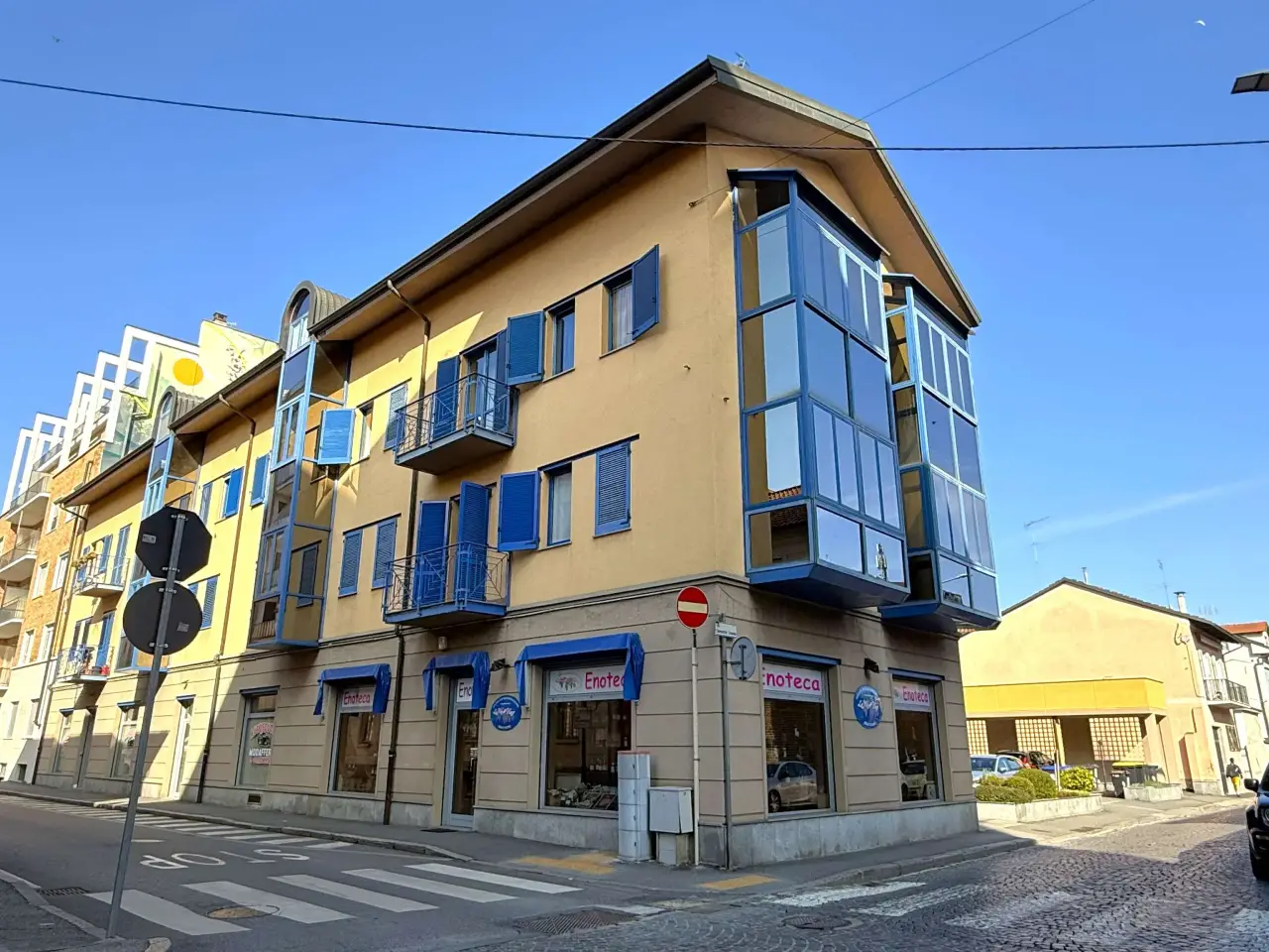 Enoteca in Via Siccardi 10, Chivasso, {3} - Foto 1