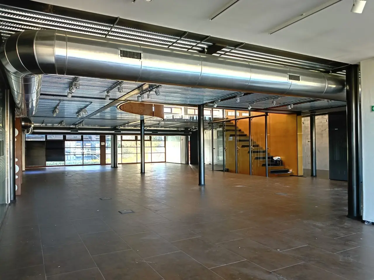 Laboratorio in Via Cevedale 5, Milano, {3} - Foto 2