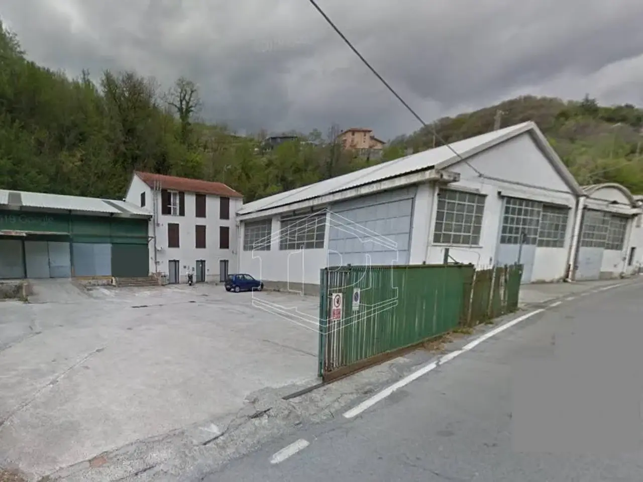 Capannone in Via Don Minzoni, Sant'Olcese, {3} - Foto 1