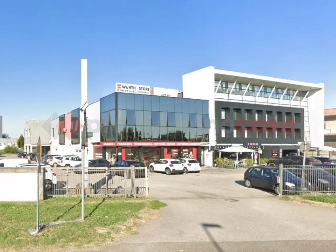 Palazzina commerciale in Strada Rovigana Snc, Monselice, {3} - Foto 1