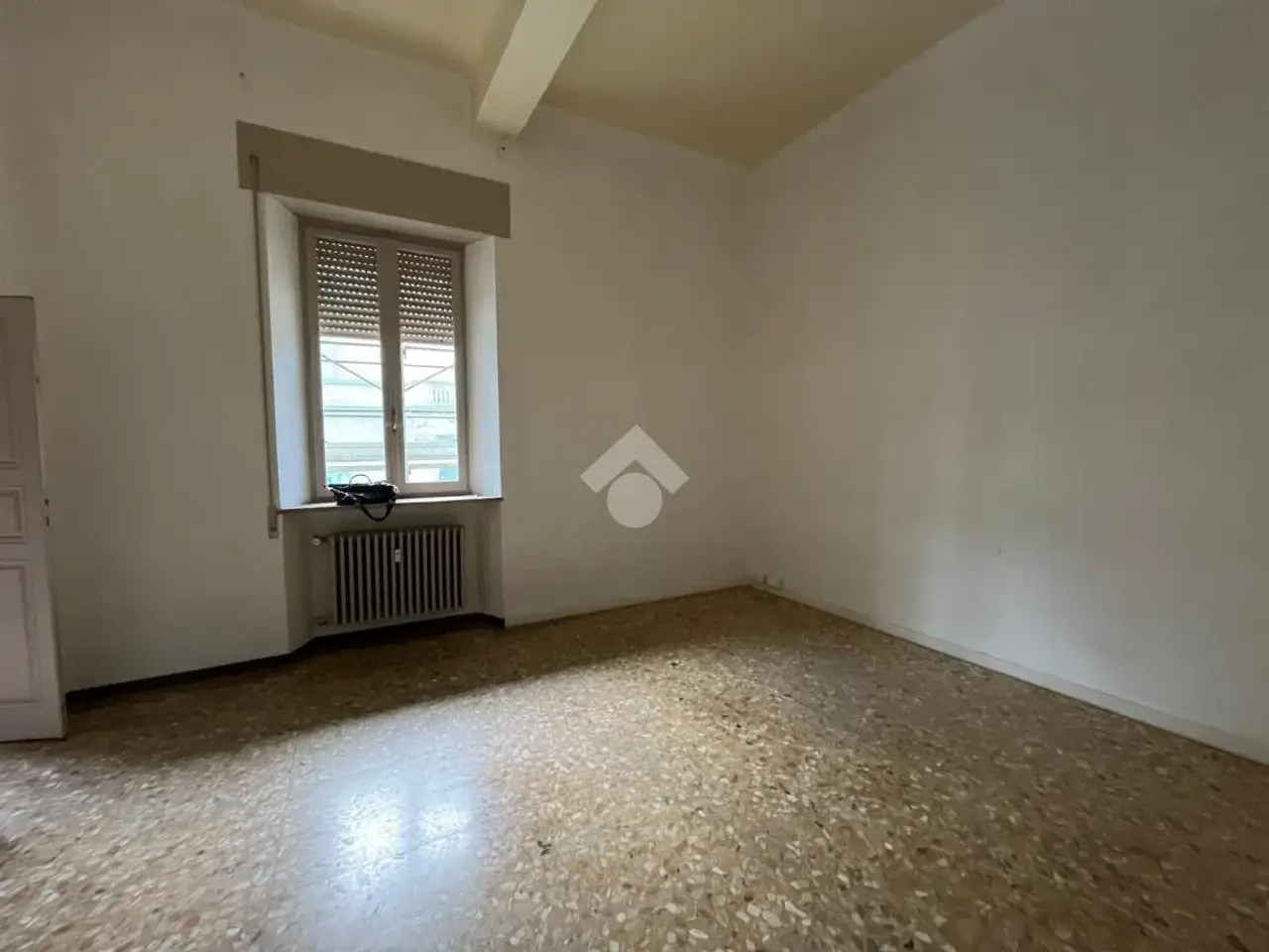 Ufficio in Piazzale Corte d'Appello 5, Parma, {3} - Foto 1