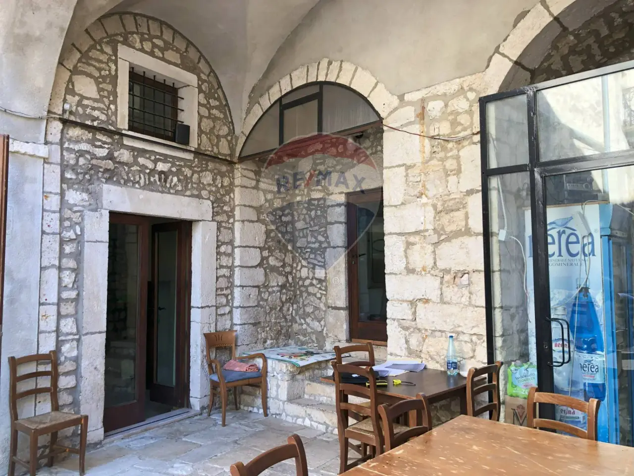 Negozio in Via Castello 6, Vico Del Gargano, {3} - Foto 1