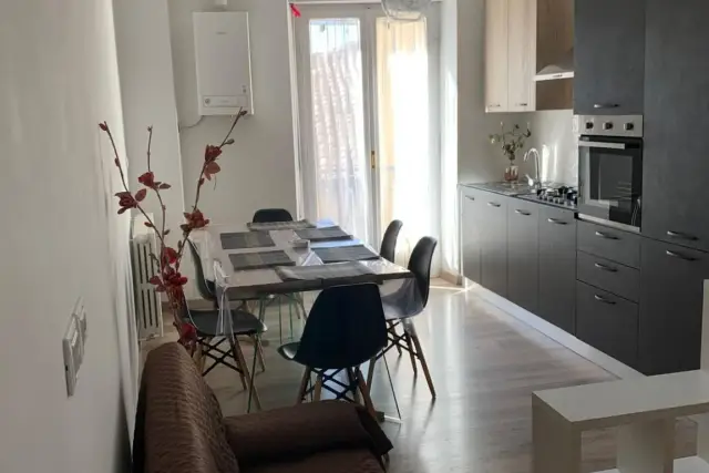 2-room flat in {3}, Piazza Giosuè Carducci - Photo 1