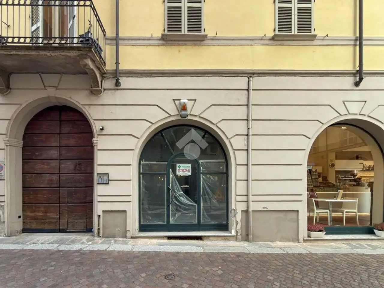 Negozio in Via Felice Frasi 26, Piacenza, {3} - Foto 1