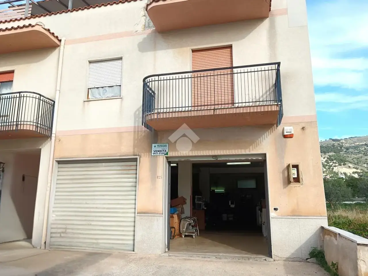 Magazzino in Via delle Oreadi 125, Trapani, {3} - Foto 1