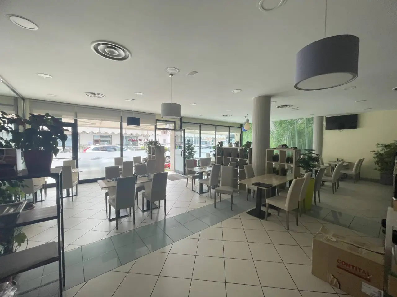 Ristorante in Via F. Turati, Giulianova, {3} - Foto 1