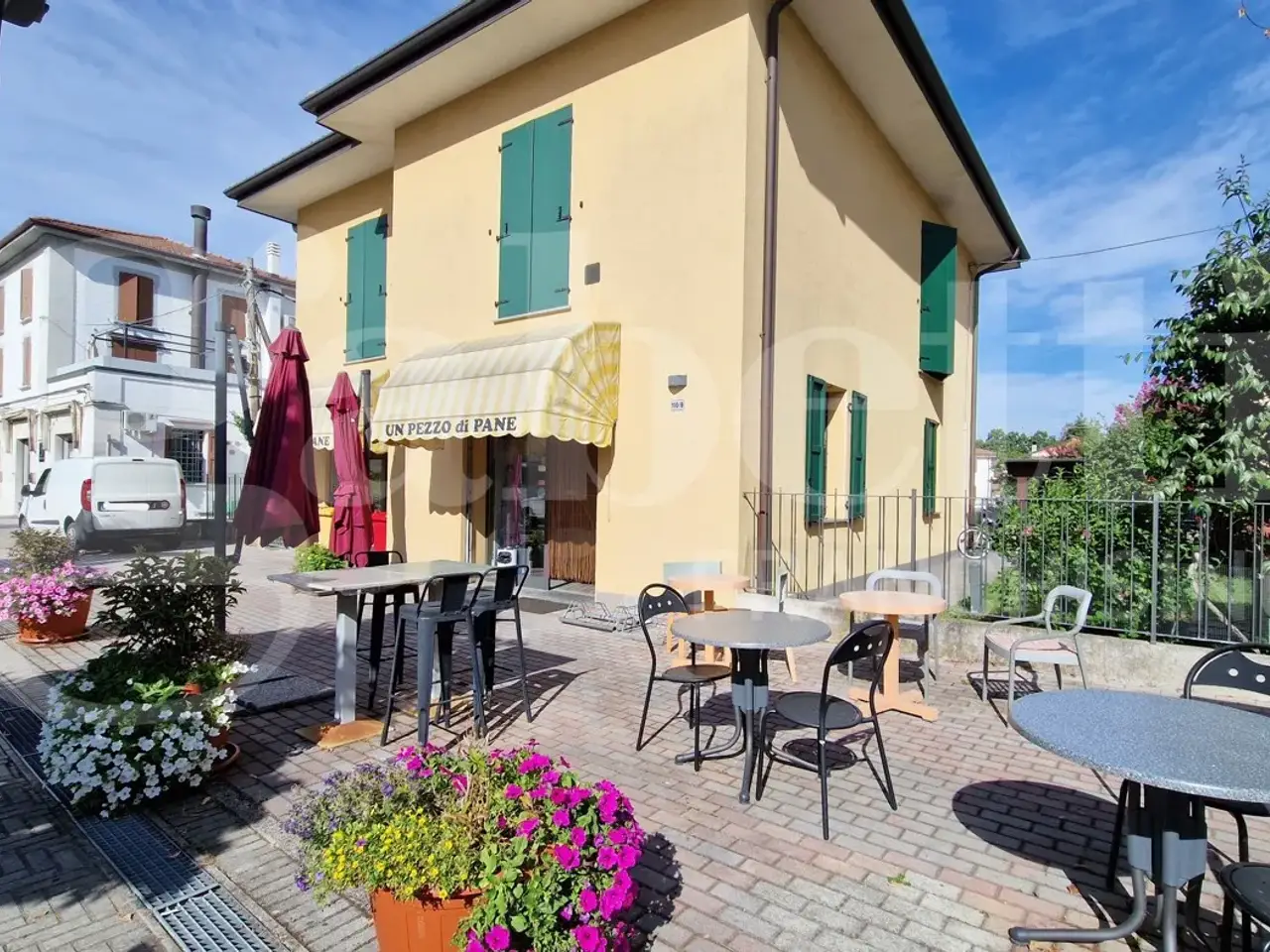 Esercizio commerciale in Via Nazionale 110/a, Malalbergo, {3} - Foto 2