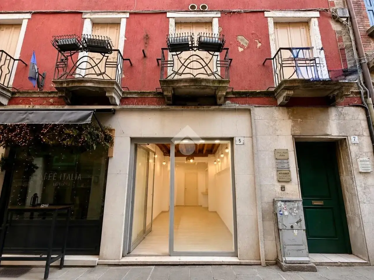 Negozio in Via Cesare Battisti, Venezia, {3} - Foto 1