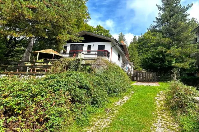 Vierzimmerwohnung in Via delle Stelle Alpine, Subiaco - Foto 1