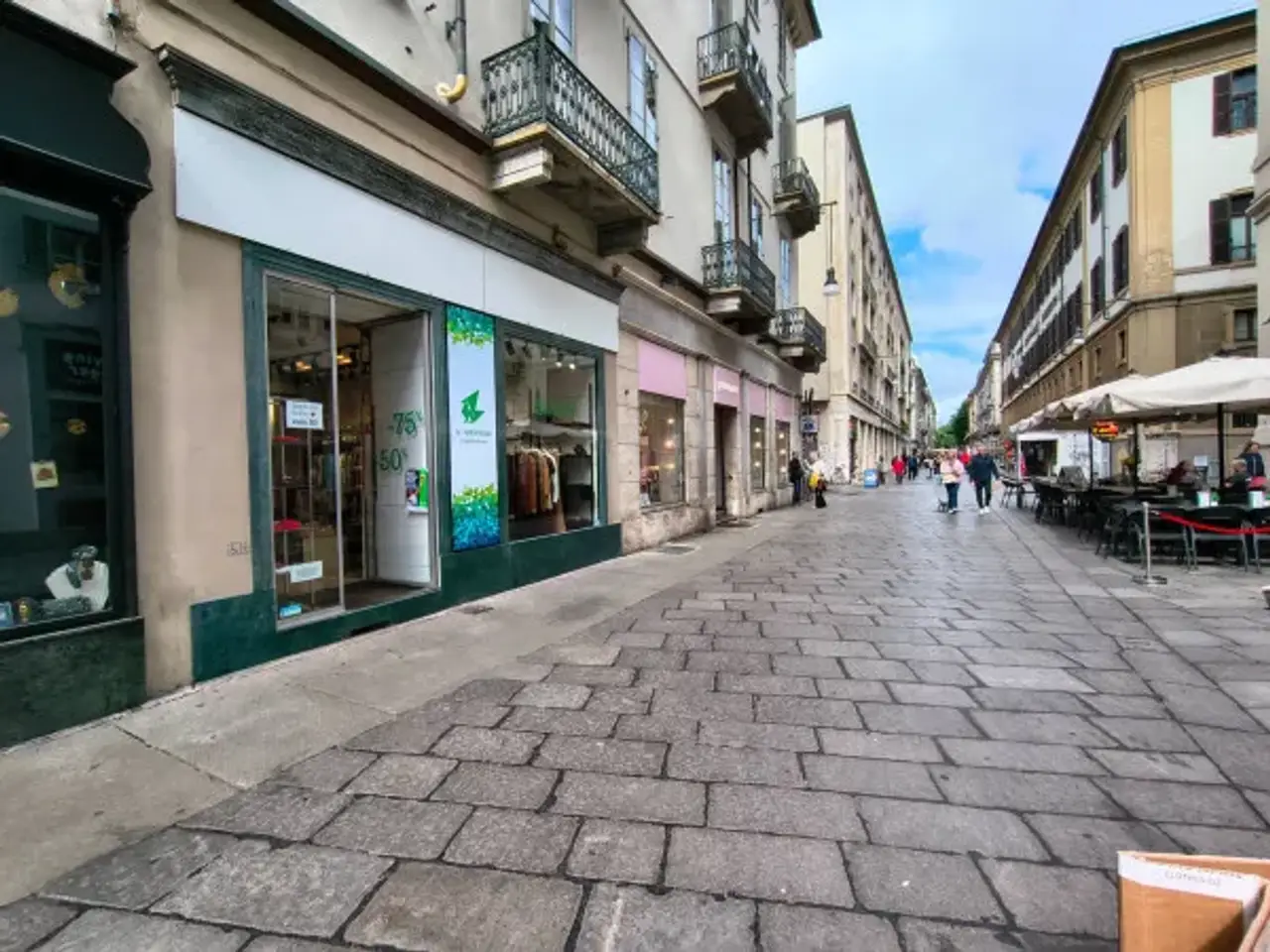 Negozio in Via Giuseppe Garibaldi 43, Torino, {3} - Foto 1