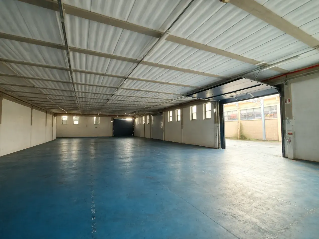 Capannone in , Pontedera, {3} - Foto 2
