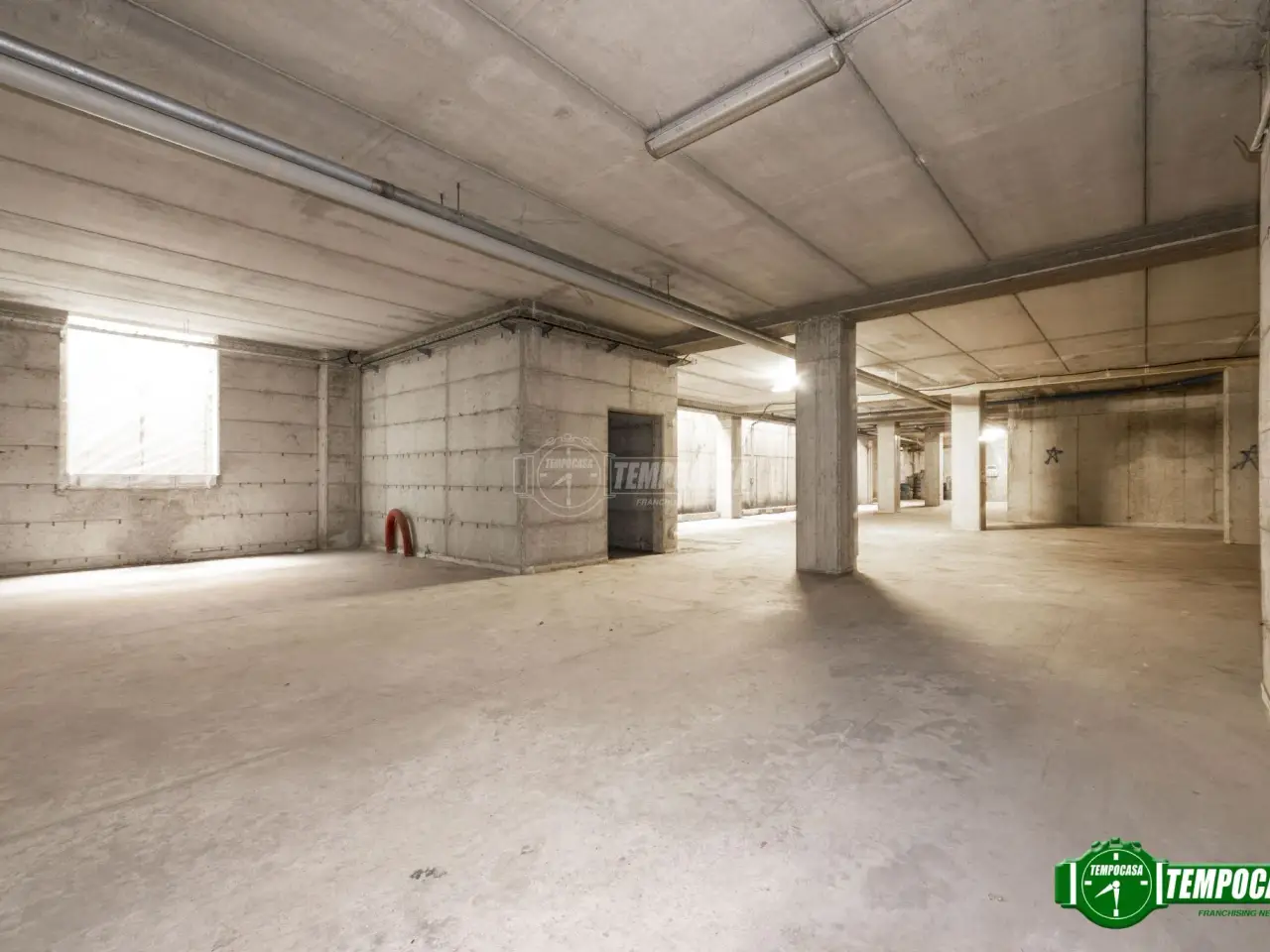 Magazzino in Via Giacomo Brodolini 9, Nova Milanese, {3} - Foto 2